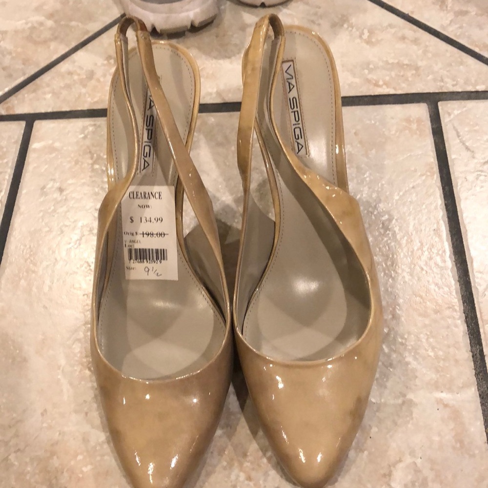 VIA SPiGA heels